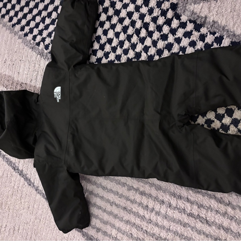The North Face Black Quilted Snowsuit - Picture 3 of 3